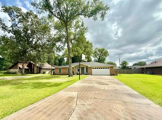6009 Hazelwood, Orange, TX 77632