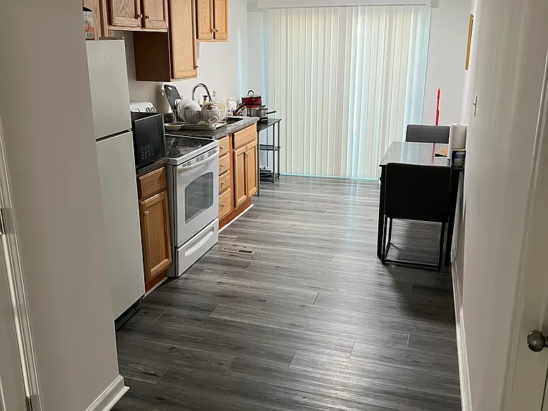 2405 Olden Ave #1 — Photo 6
