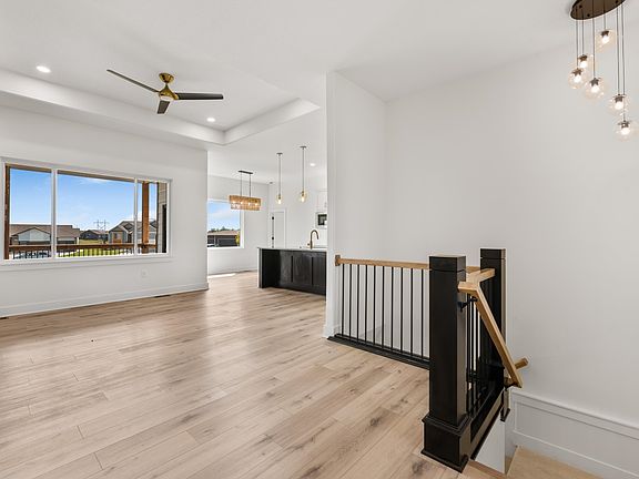 5th image of 2644 E Ironstone St