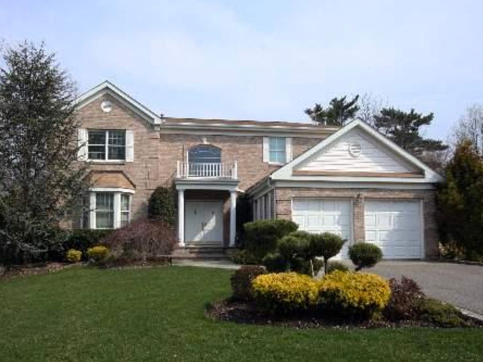 1st image of 20 Noel Ln