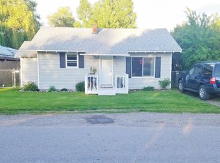 416 6th Ave SW, Ronan, MT 59864