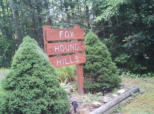 1002 Fox Hound Hills Cir, Unicoi, TN 37692
