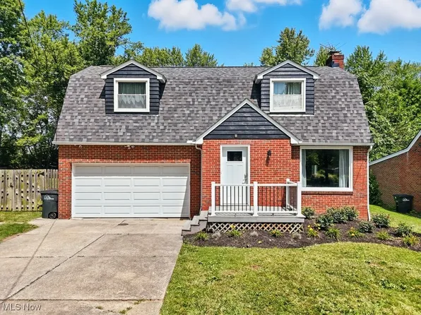 7141 Kleber Ct, Independence, OH 44131