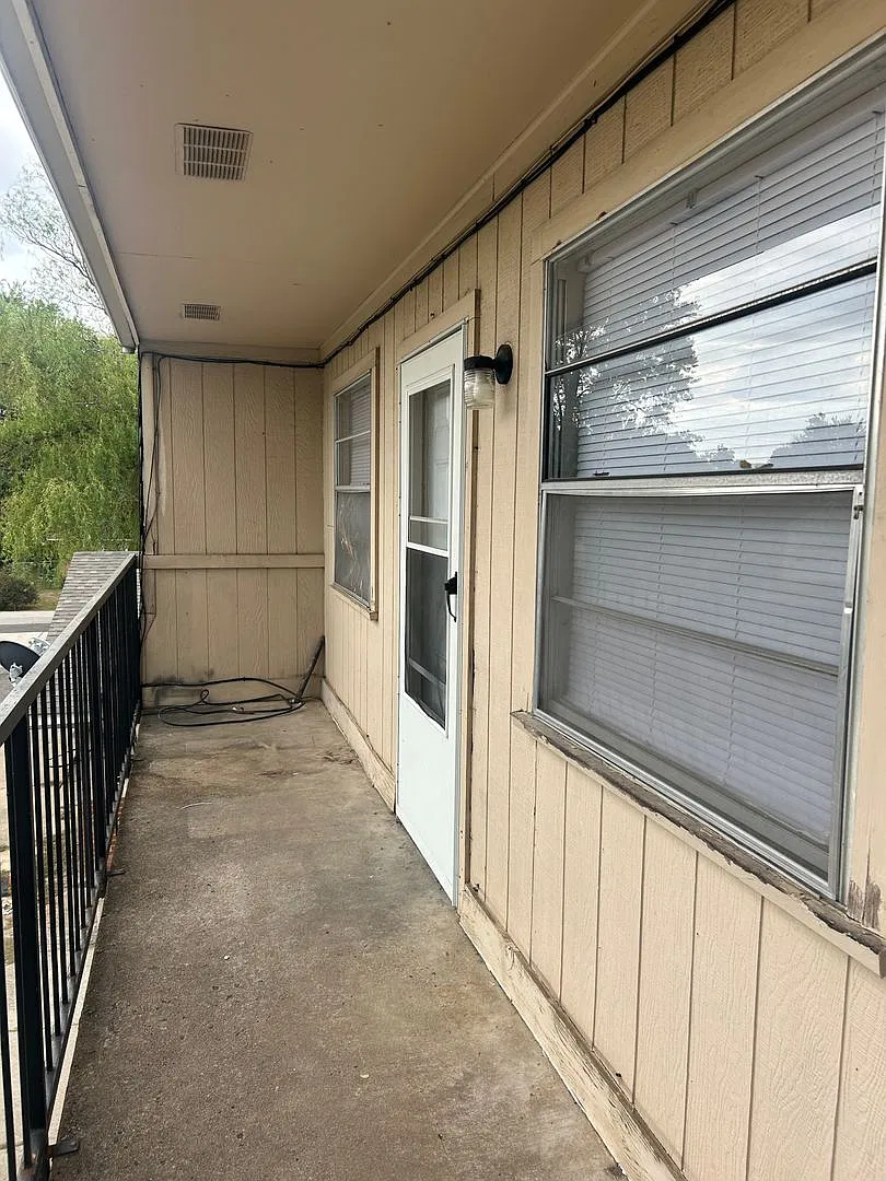 Tg-Quincy 2 — Photo 2