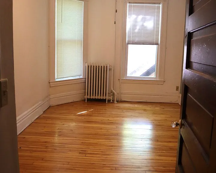 201 Goodrich — Photo 5