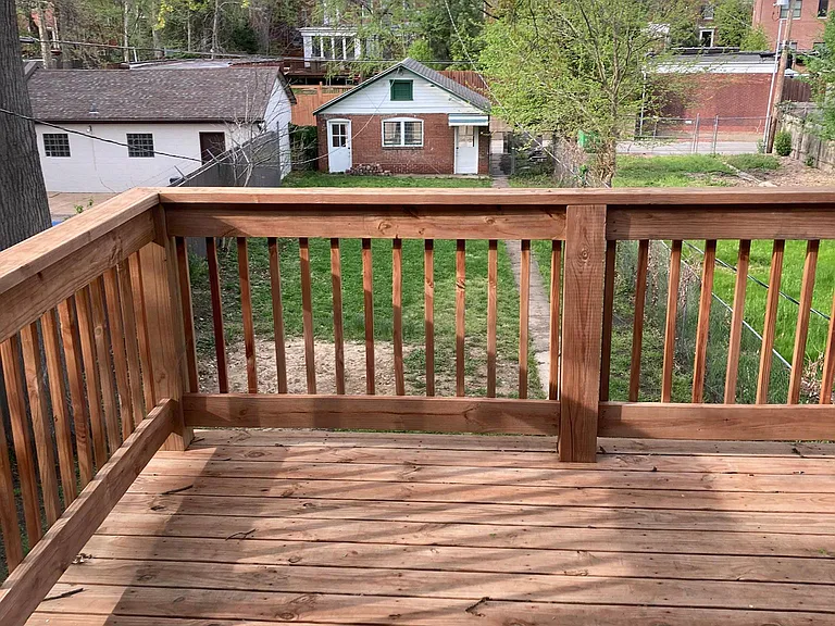 4347 Maryland Ave — Photo 14