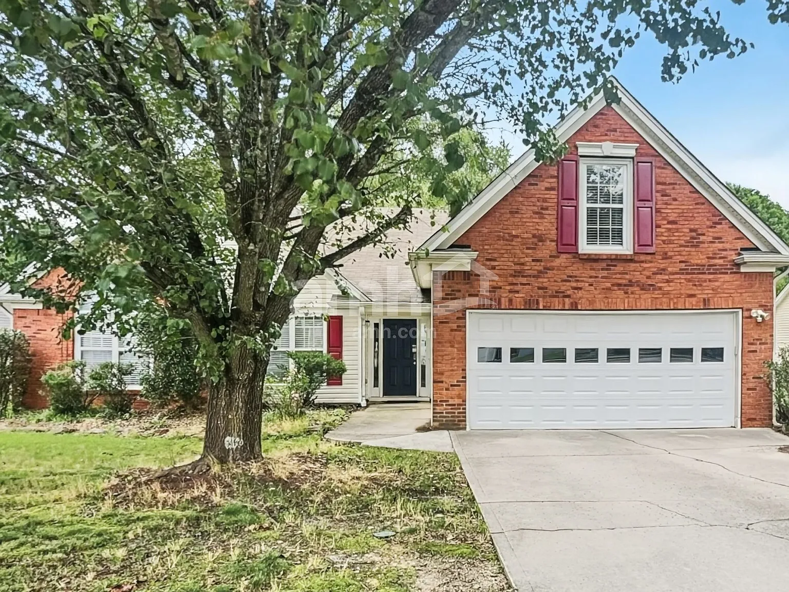 4 bed, 2.0 bath, 2148 sqft, $2,250 — Photo 1