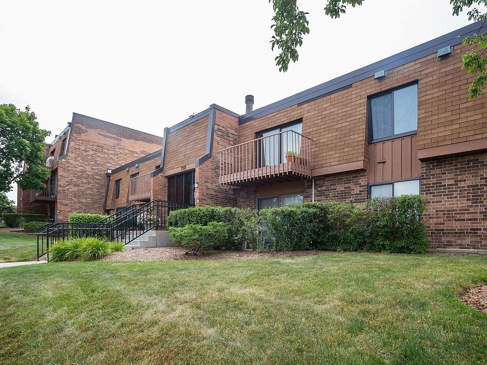 1st image of 718 Tipperary Ct APT 2A