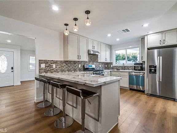4th image of 24224 Welby Way #24224