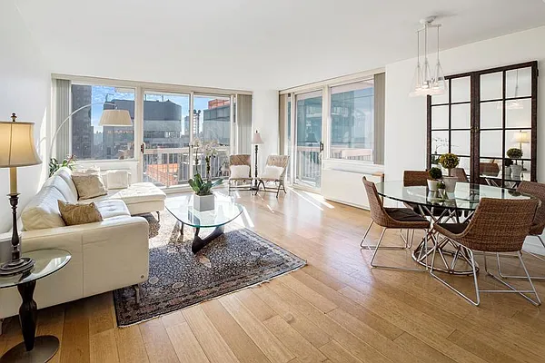 Rented by Douglas Elliman | media 19