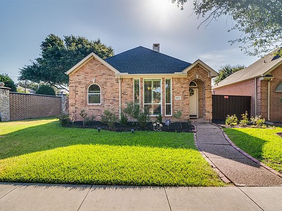 2nd image of 6924 Harvey Ln