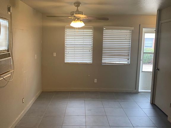 3rd image of 6529 1/2 E Mockingbird Ln