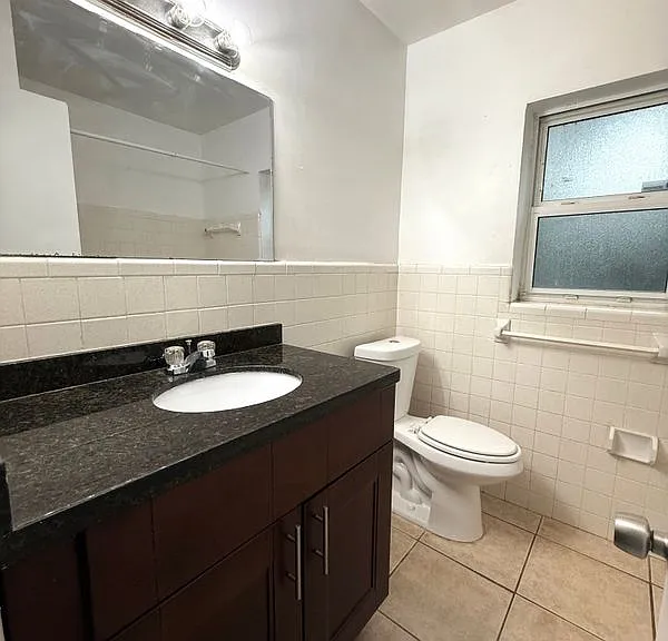 5224 NW 16th St #3 — Photo 10