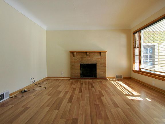 Living room with fireplace