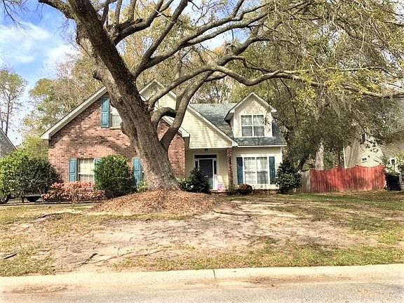 5452 Roxbury Dr. Front 4