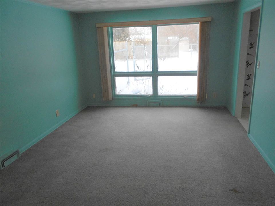 1st image of 1629 Cynthia Dr