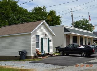 1068 W Main St, Graham, NC 27253