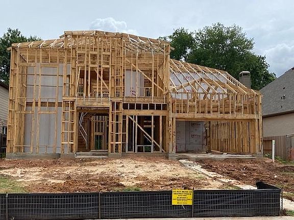 2nd image of 30774 Meadow Wood