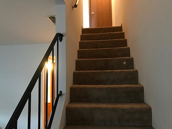 stairs to bedroom