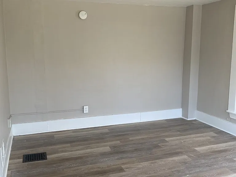 305 N Winton Rd #2 — Photo 18