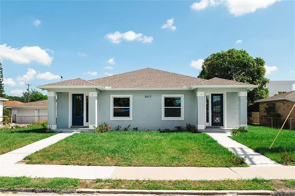 2 bed, 2.0 bath, 1078 sqft, $2,650 — Photo 2