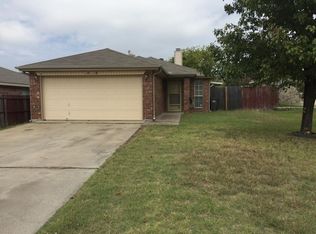 10212 Pleasant Mound Dr, Fort Worth, TX 76108