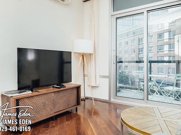 40 N 4th St #5D — Photo 4