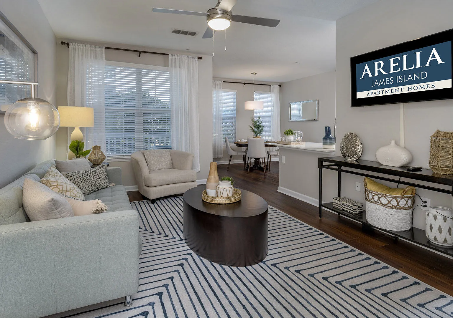 Arelia James Island — Photo 4