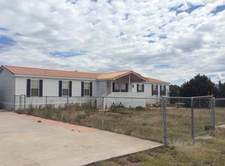 171 E Grandview Rd, Capitan, NM 88316