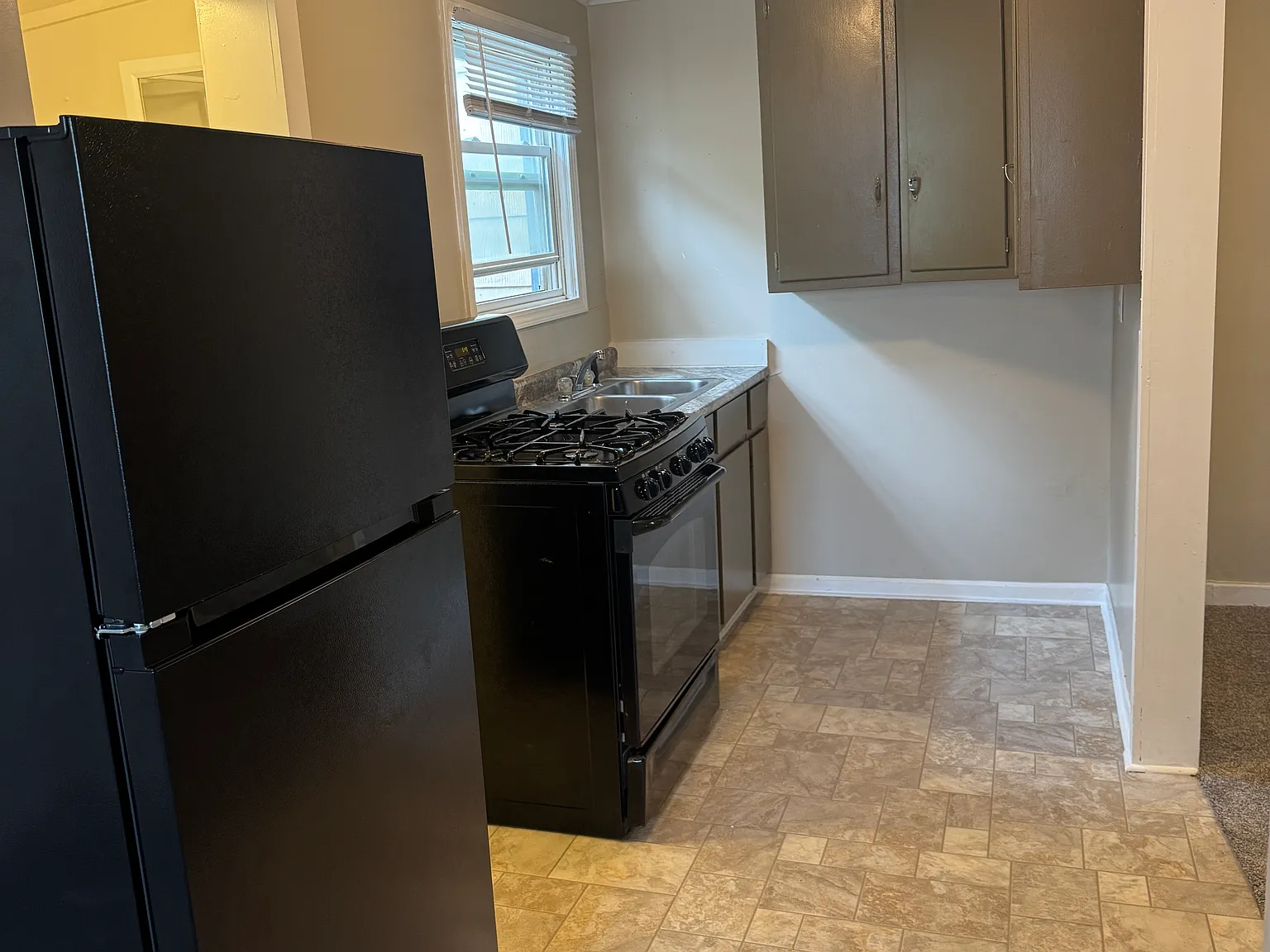 1 bed, $795 — Photo 3