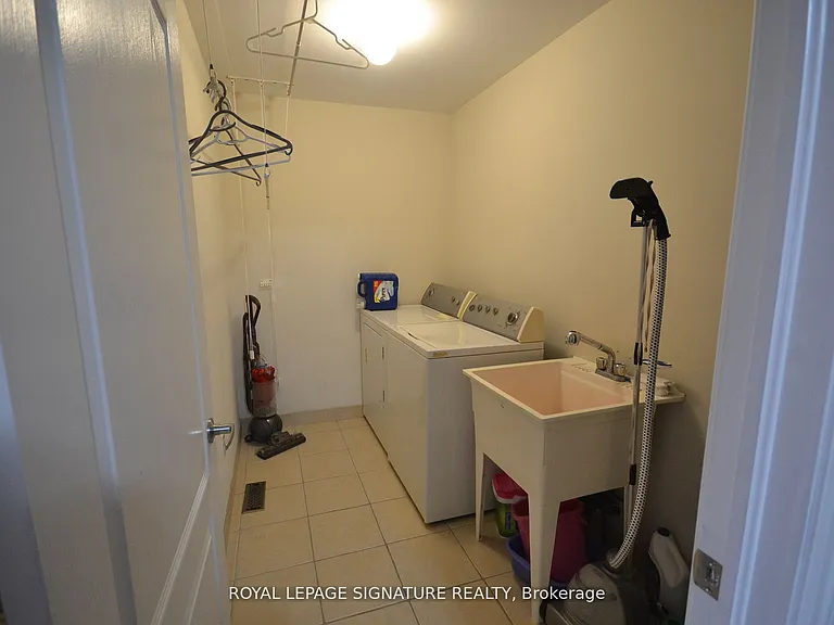 3967 Stardust Dr — Photo 19