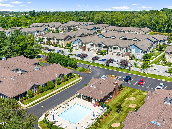 4th image of 10612 Eagle Pines Ln