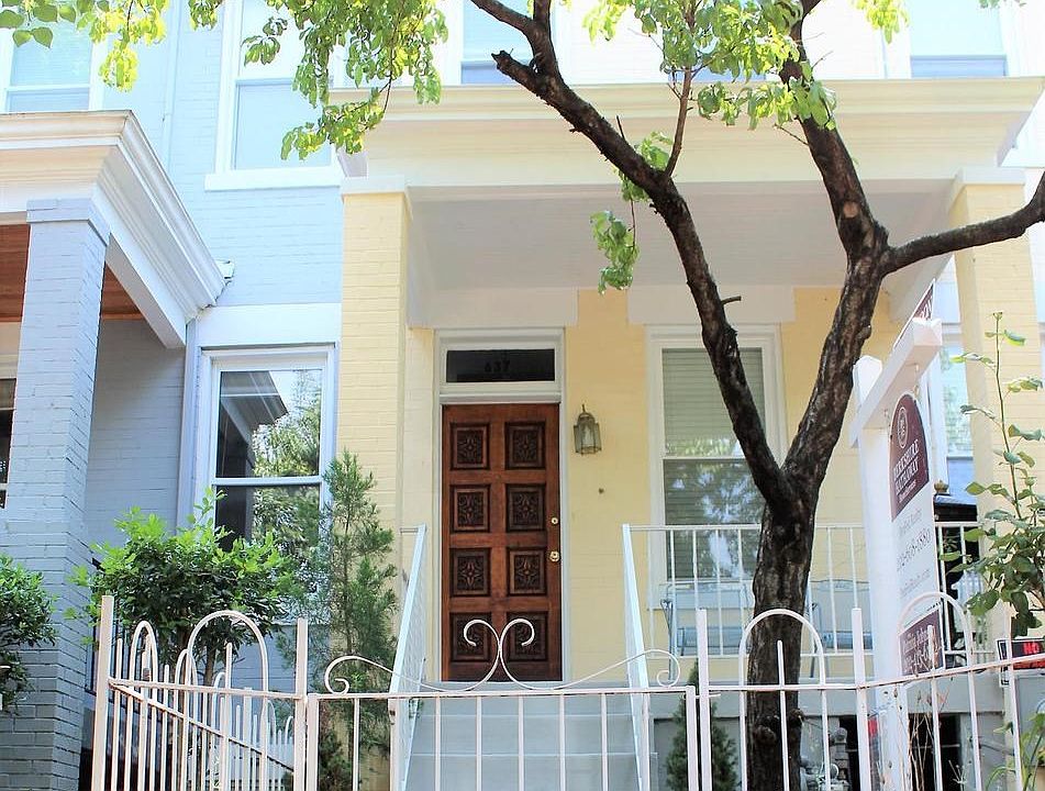 Superbly Located Capitol Hill Victorian