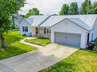 301 Tincher Dr, Versailles, KY 40383