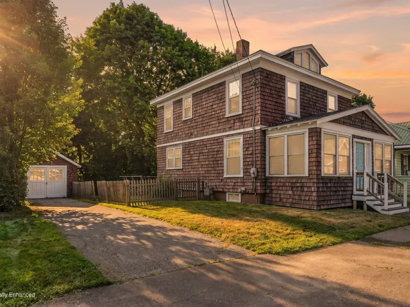 31 Wiley Street, Bangor, ME 04401