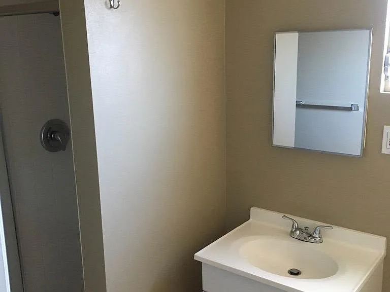 220 Avenida Miramar #B — Photo 5