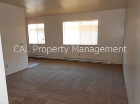 Ami-3050 Sunset Ave.