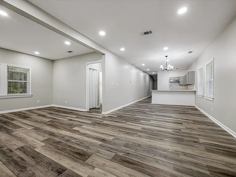 3587 Cowden Ave — Photo 5