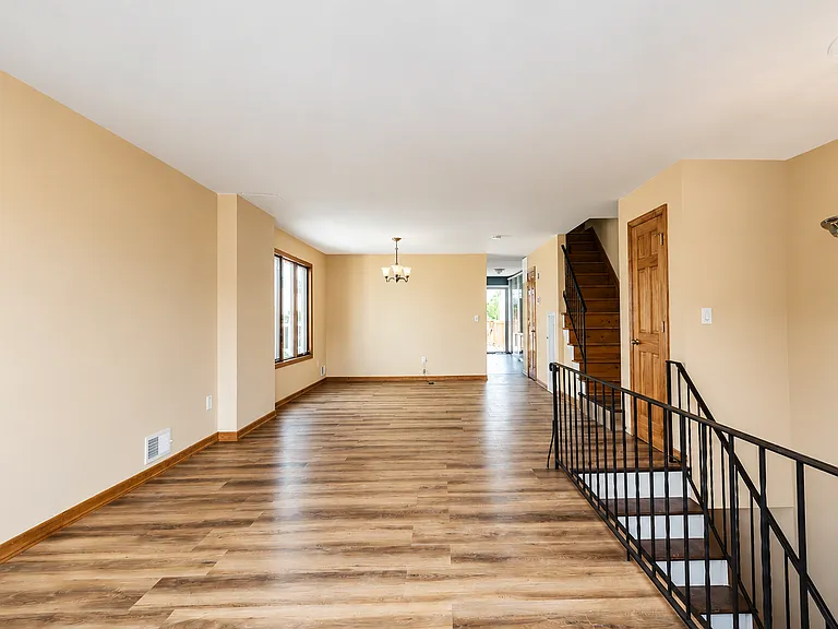 43 Cherrywood Ct #1 — Photo 2