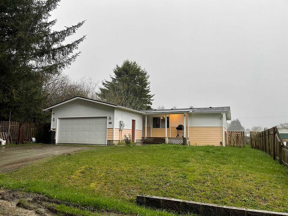 1st image of 2437 Griffin Ave