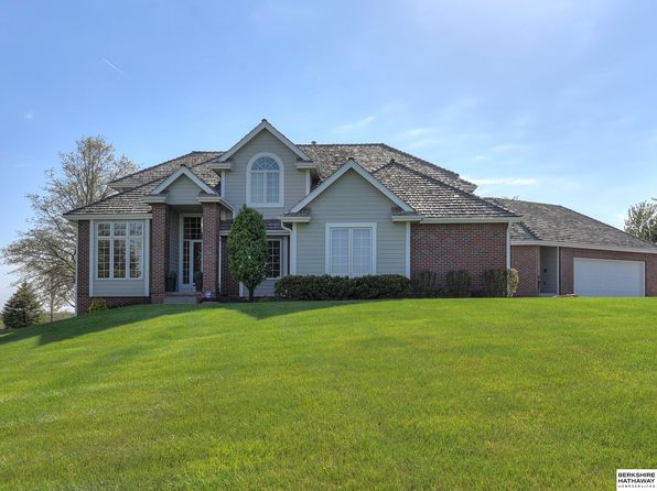 23171 Harrison St, Gretna, NE 68028