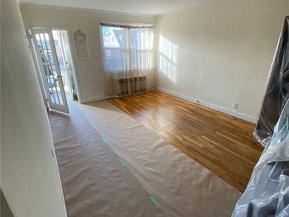 2nd image of 114-29 204th St
