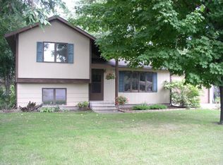 1450 Walnut St, Prescott, WI 54021