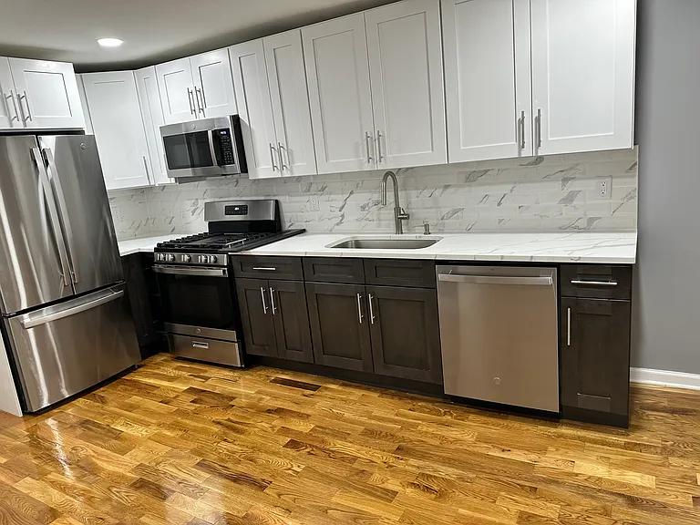 91 Steuben St #3 — Photo 3
