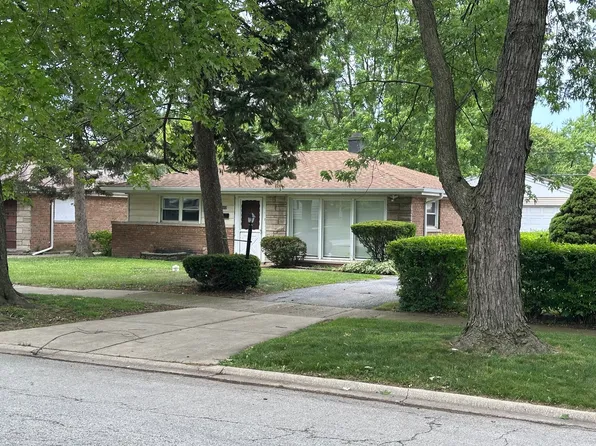 17332 Roy St, Lansing, IL 60438