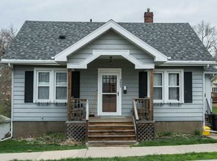 2603 Van Buren St, Dubuque, IA 52001