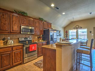 228 Chimney Rock Dr, Waxahachie, TX 75167