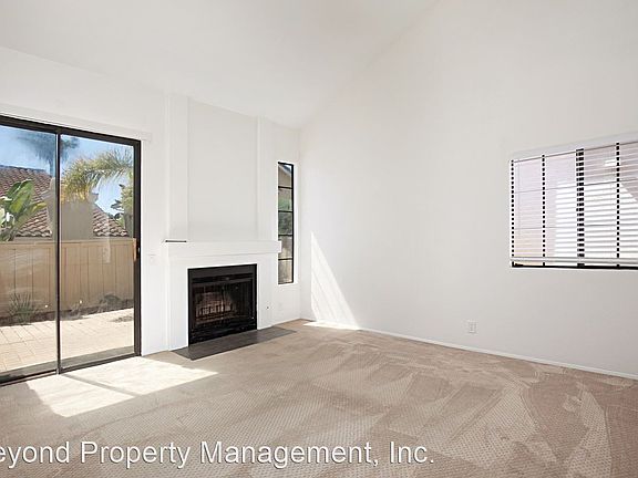 3rd image of 4007 Caminito Meliado