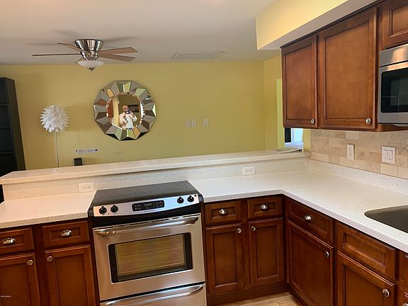 5th image of 8638 E Amelia Ave