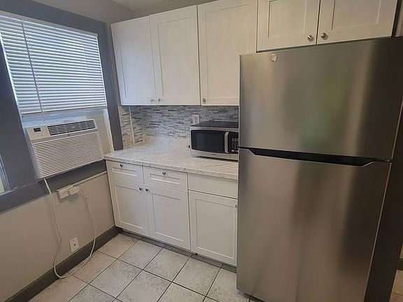 5th image of 433 Delmar Ter S #8